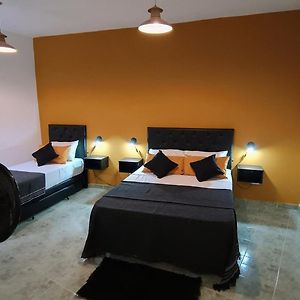 Habitación con Cama Queen